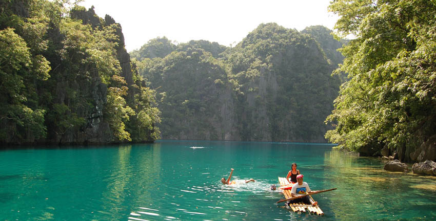 Wild swimming in the Philippines