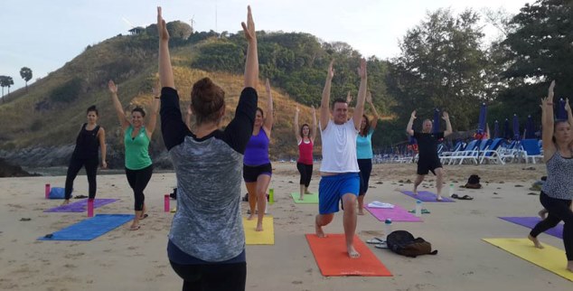 Group workout on the beach at Phuket Cleanse