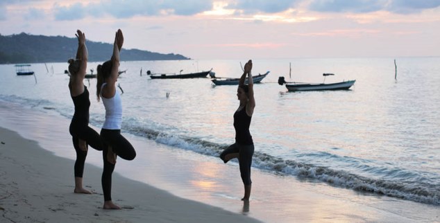 Beach yoga at Samahita