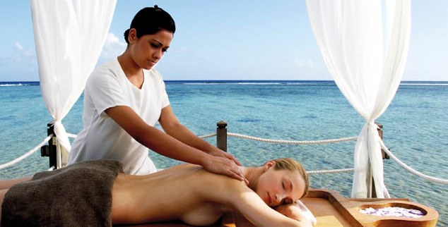 Massage at Shanti Maurice