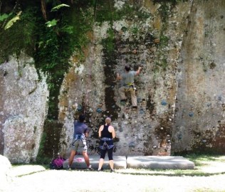 Como-Shambhala-rock-climbing