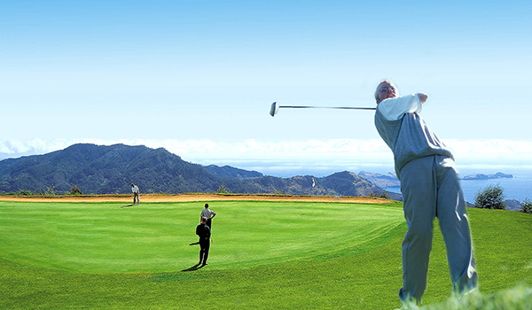 People playing golf at Galo Resort in Madeira