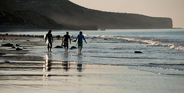paradis plage surfers
