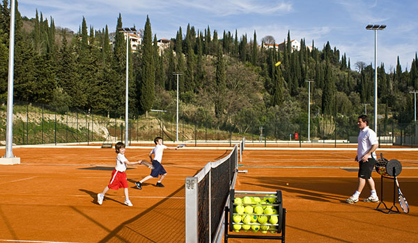 Tennis at the Radisson Blue