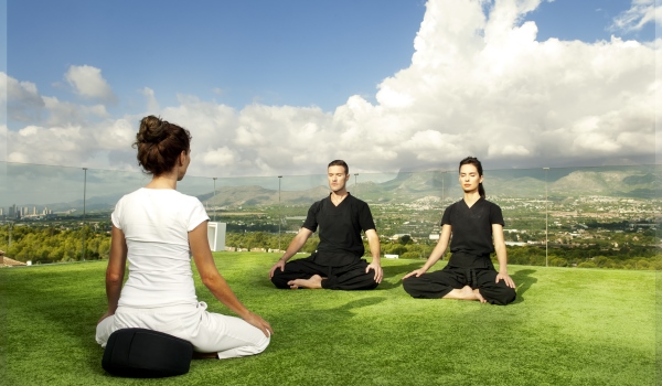 Meditation at SHA Wellness Clinic - stop smoking programme