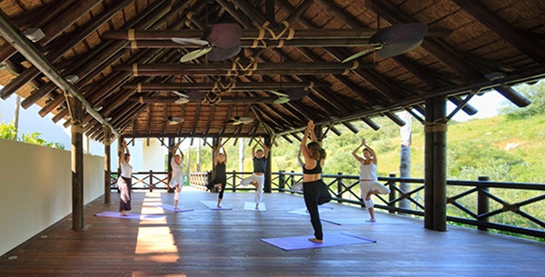 group yoga at Shanti Som