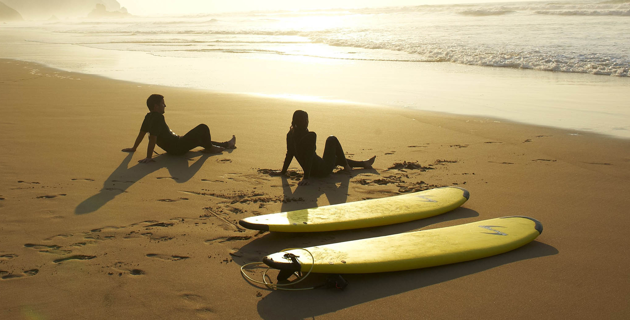 surfing in costa rica