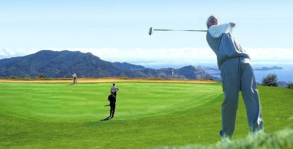Holidays for Couples with Different Hobbies: Go golfing in Madeira