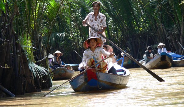 Enjoy a cultural experience in the Philippines