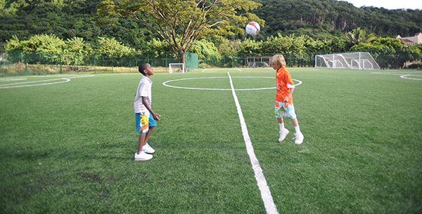 Allow your kids to be coached by Arsenal Football Academy camp at Porto Elounda 