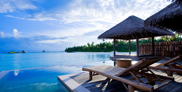 Maalifushi villa and pool