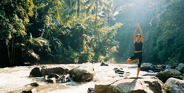 De-stress with yoga at COMO Shambhala