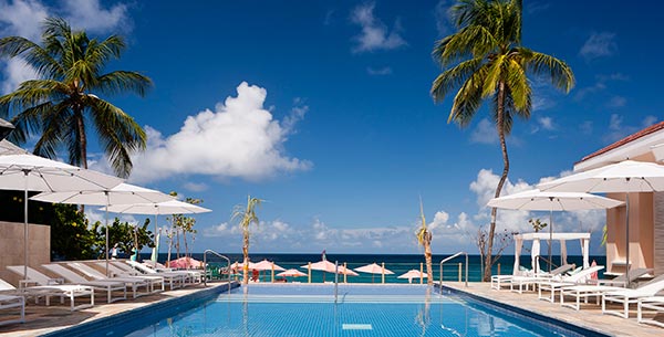 the infinity pool at the bodyholiday