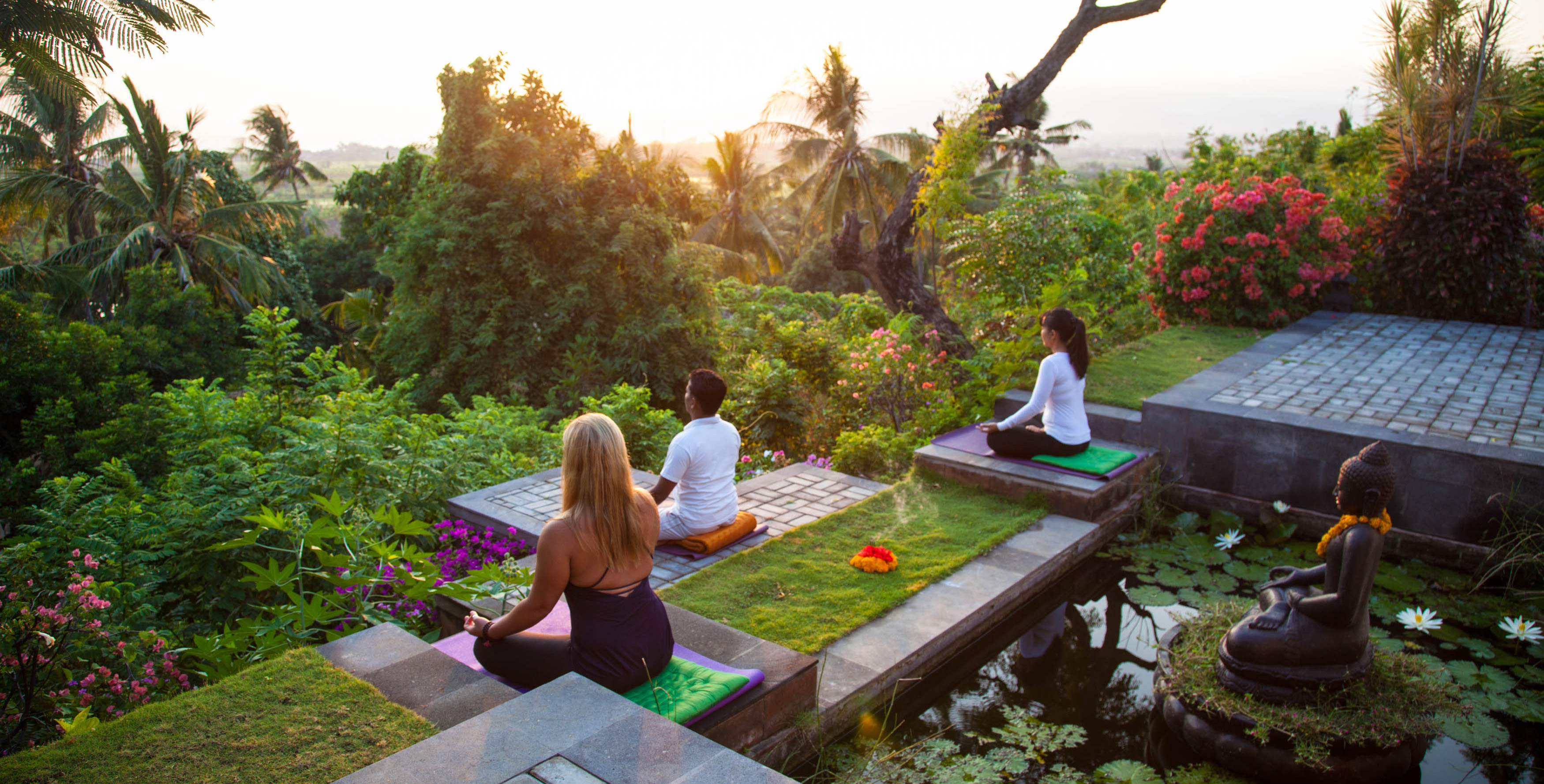 Yoga outside class Zen Bali