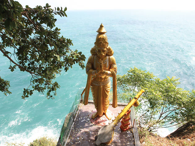 Visit Sri Lanka on a sailing hoilday