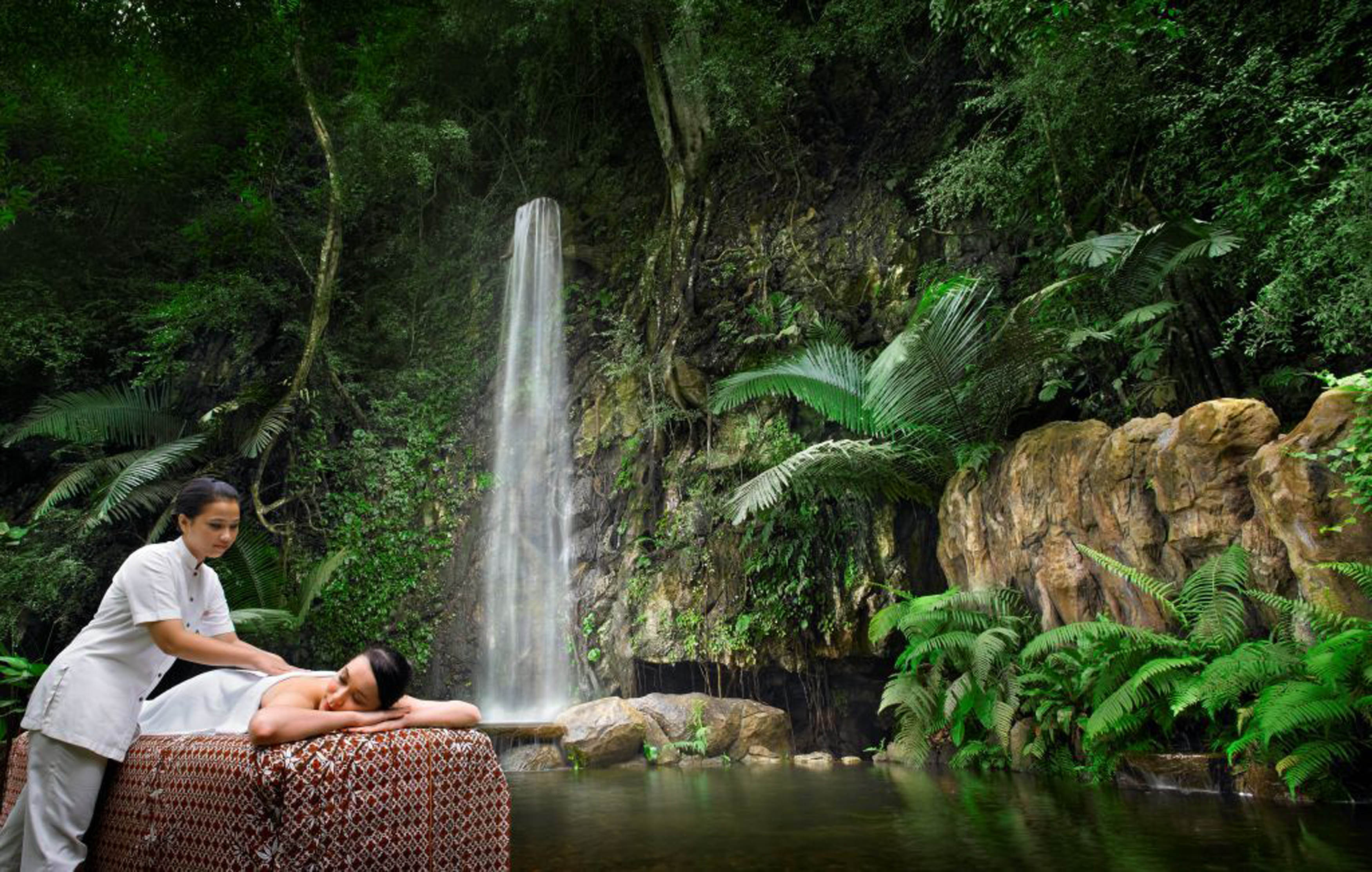 Outdoor treatment at The Banjaran 