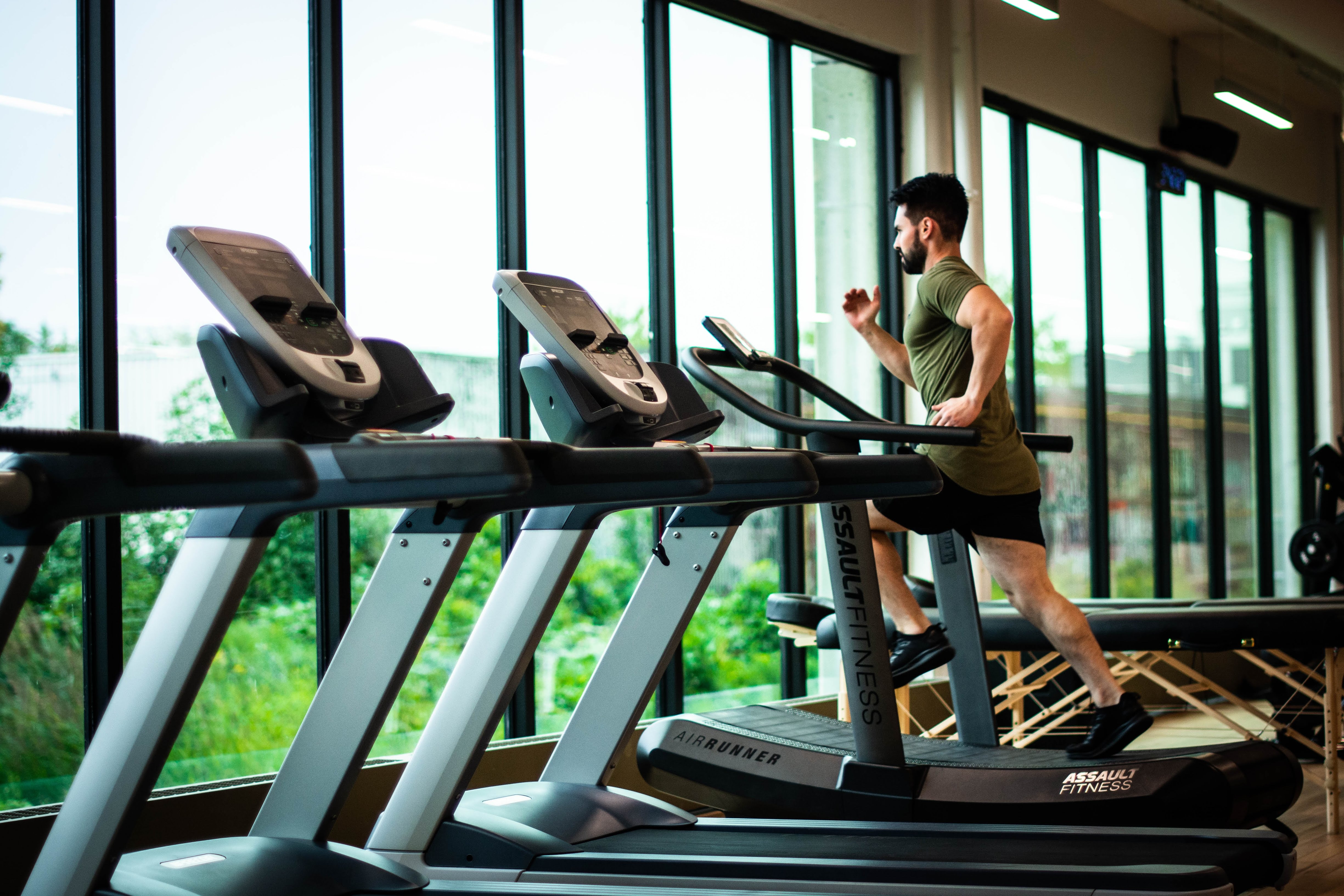 Man working out running