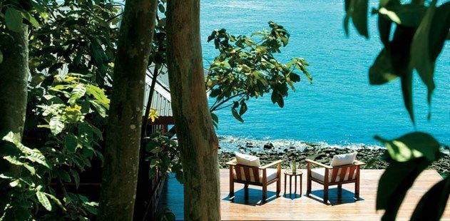 Qualia Beach House Sunchairs Blog Header (1)