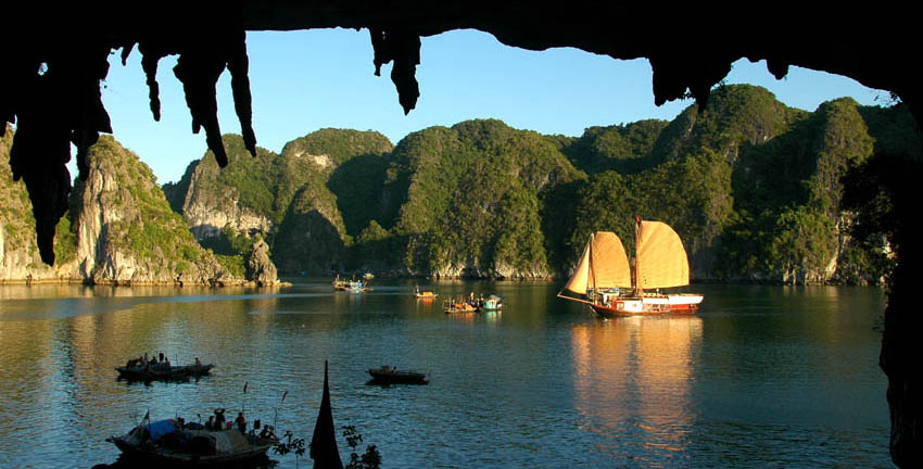 Vietnam Discover Recover