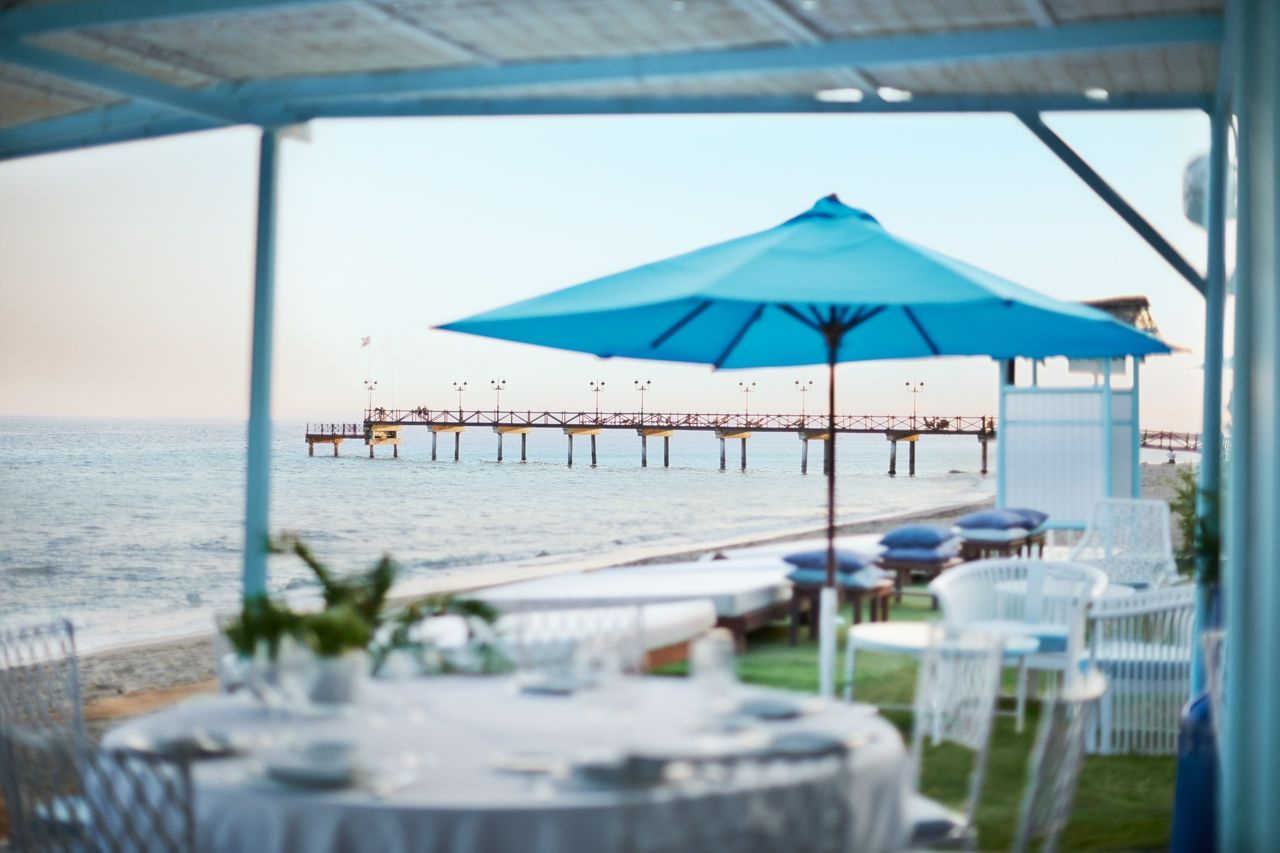 romantic dinner at carlisle bay