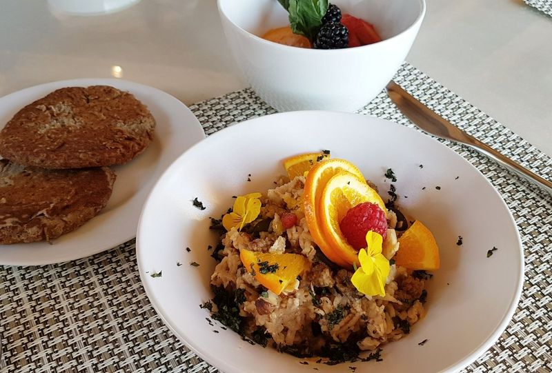 right food the body holiday