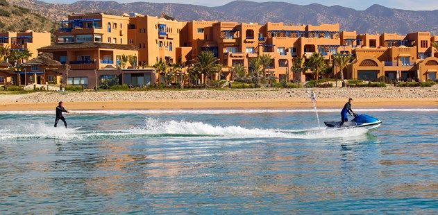 Paradis Plage Jet Ski Surfing Blog Header