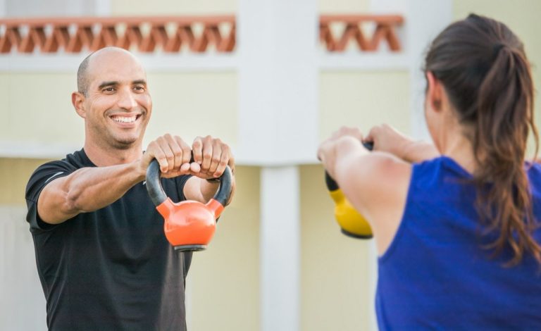 6 Healthy Father’s Day Activity Breaks for Dad