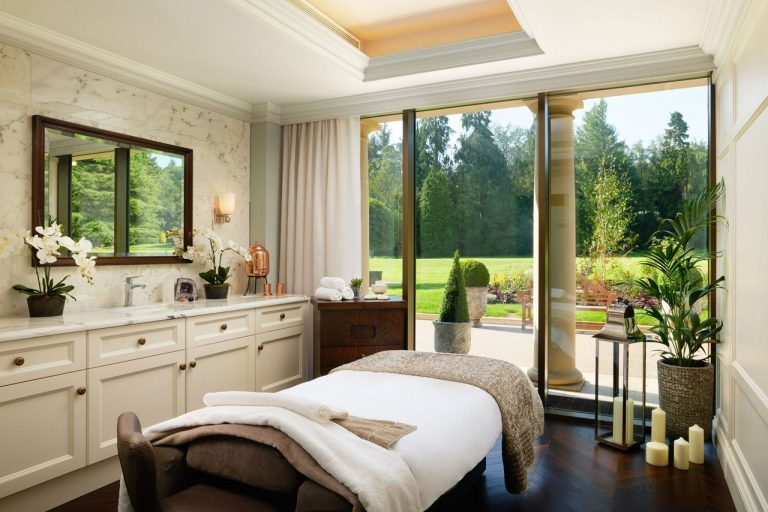 10 Short-Haul Destinations for Yoga and Spa