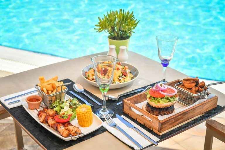 8 Most Extravagant Dining Experiences Around the World