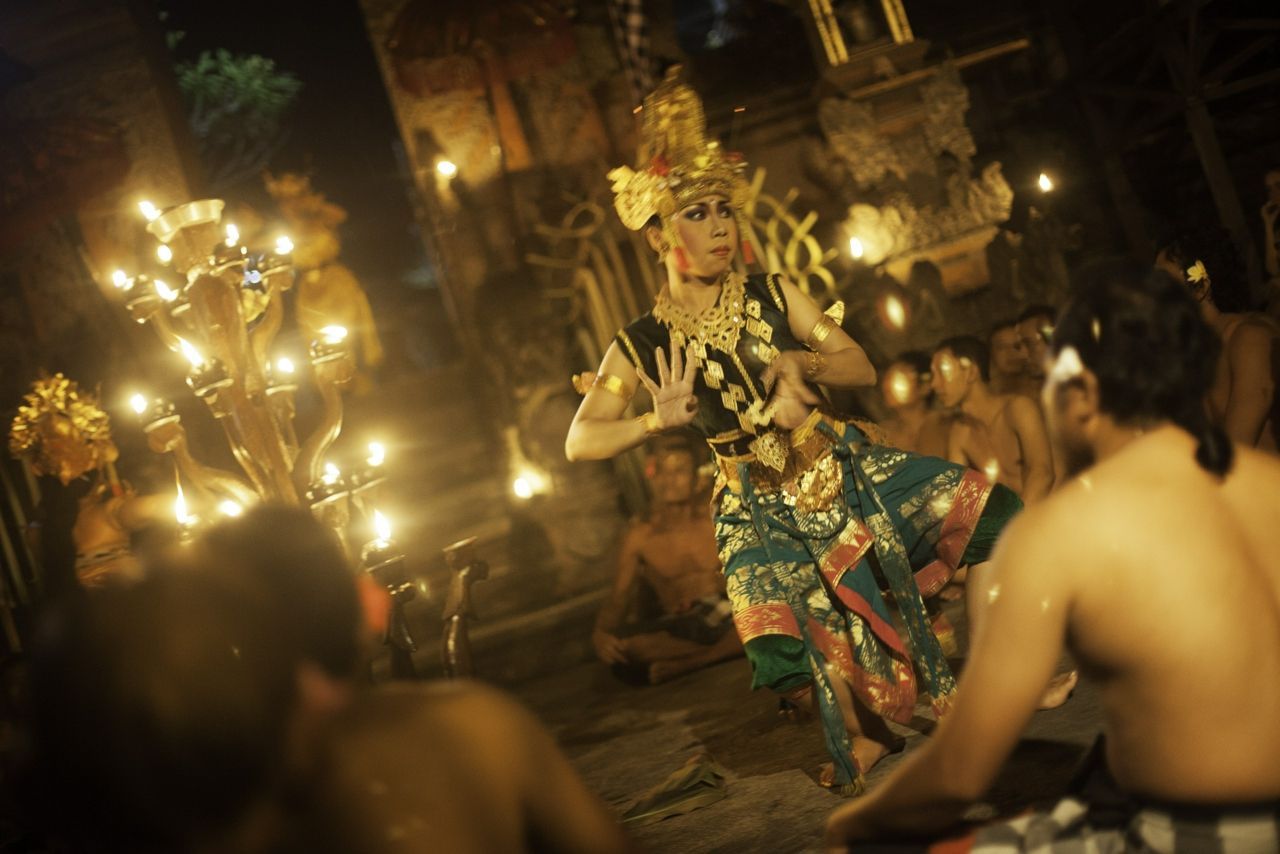 Cultural dance display on a wellness holiday