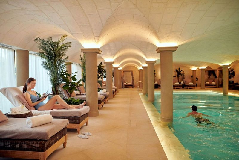 Indoor luxurious swimming pool at Grantley