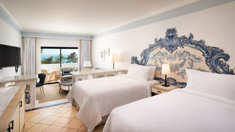 Pine Cliffs, a Luxury Collection Resort