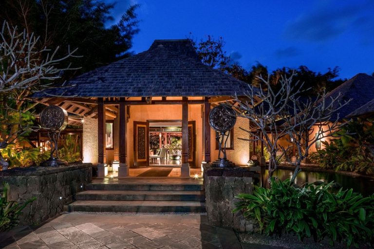 Shanti Maurice Resort & Spa