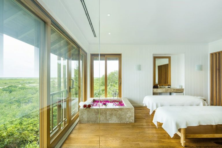 Yoga & Pilates at COMO Parrot Cay