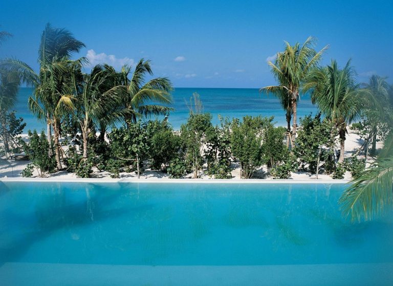 Yoga & Pilates at COMO Parrot Cay