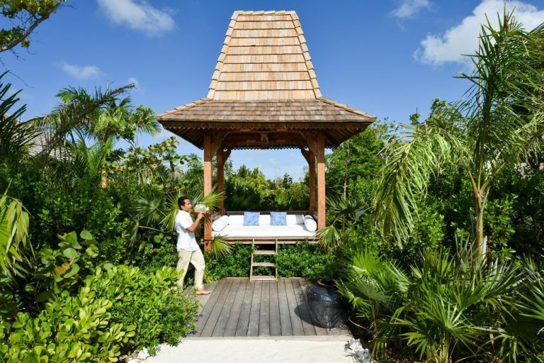 Yoga & Pilates at COMO Parrot Cay