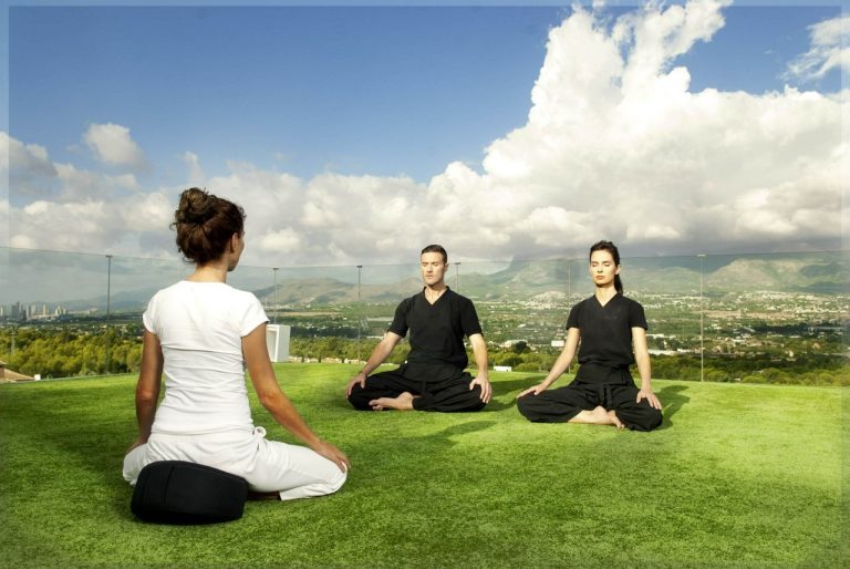 Best Executive Wellness Retreats for Stress, Sleep & Performance 