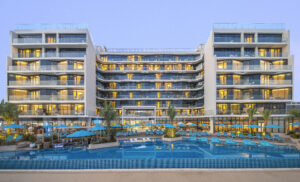 Exterior shot and pool of The Retreat Palm Dubai