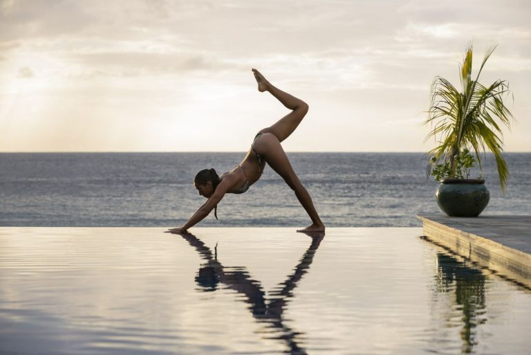 Top yoga and meditation retreats for solos